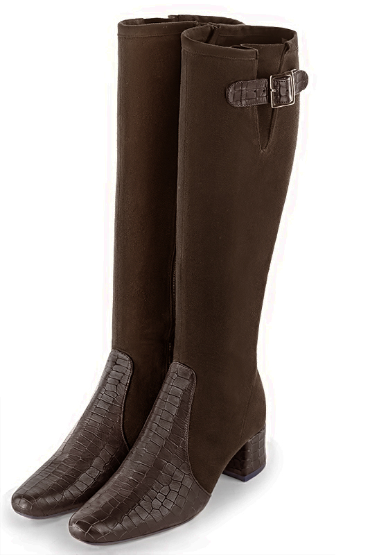 Dark brown women's knee-high boots with buckles. Round toe. Low flare heels. Made to measure. Front view - Florence KOOIJMAN